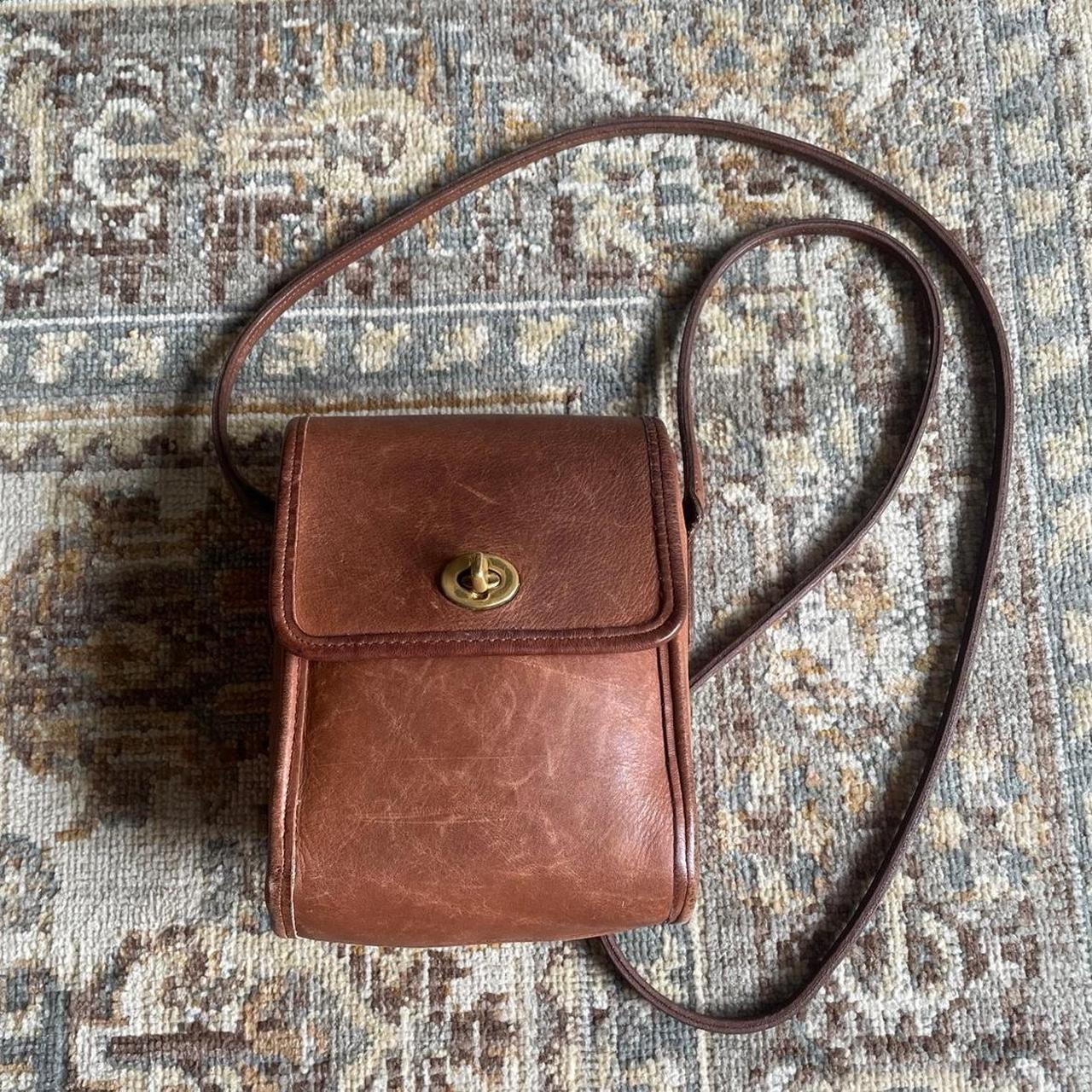 Vintage Coach scooter bag outlet