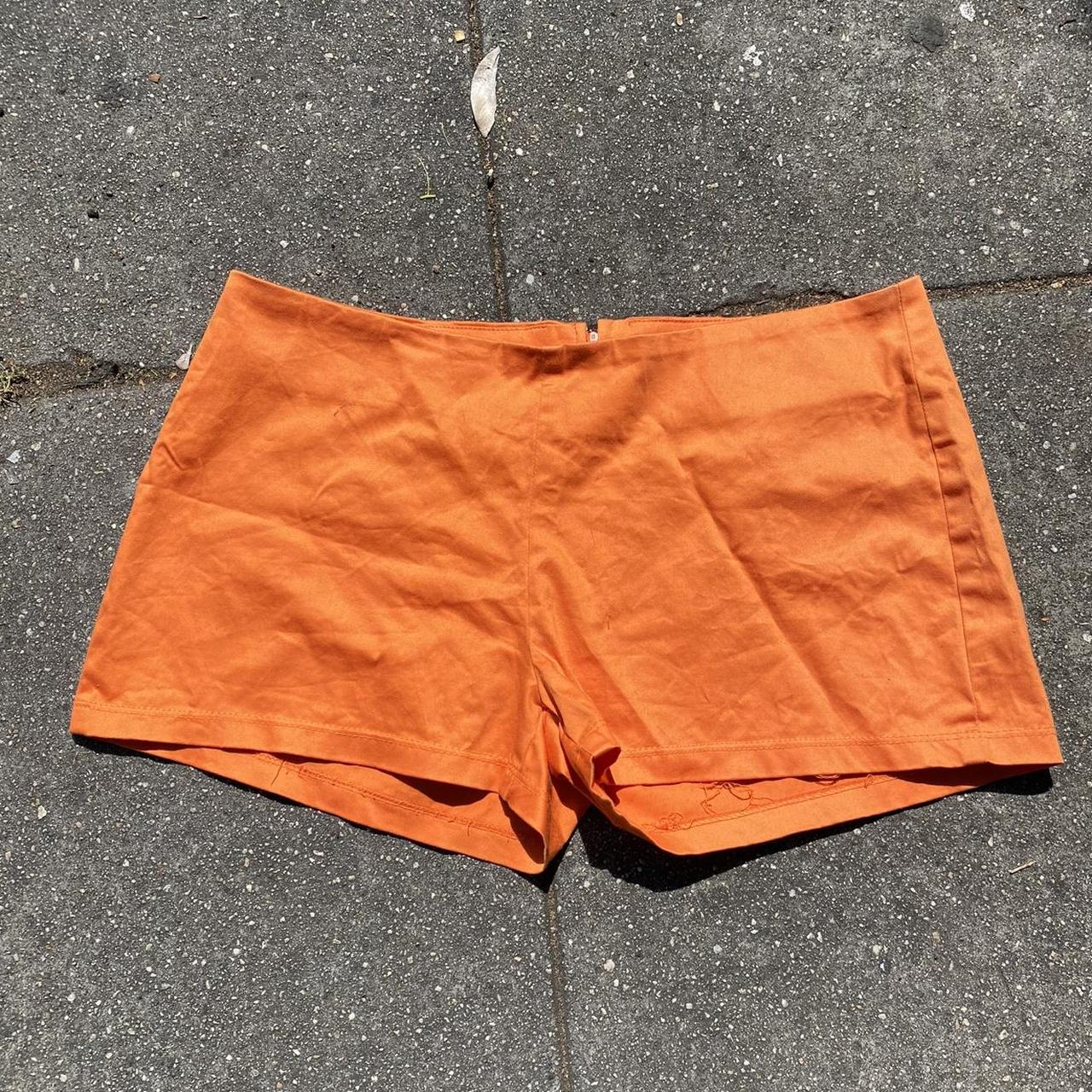 AMAZING 90S/Y2K ORANGE SATIN SHORTS! Ahh these look... - Depop