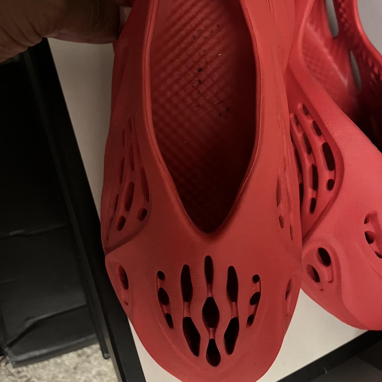 yeezy slippers foam