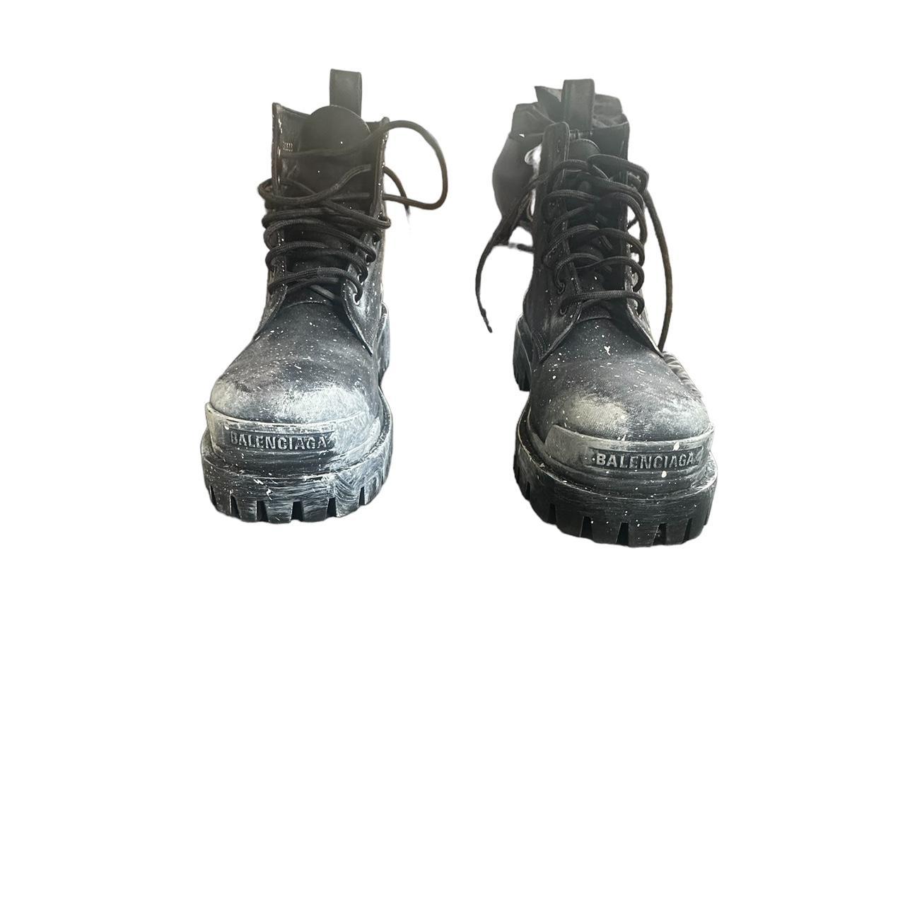 Balenciaga paint splatter strike boots size 39/9 Depop