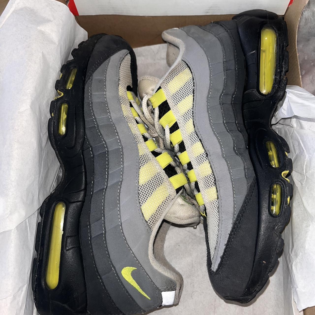 2020 air max 95 og neon