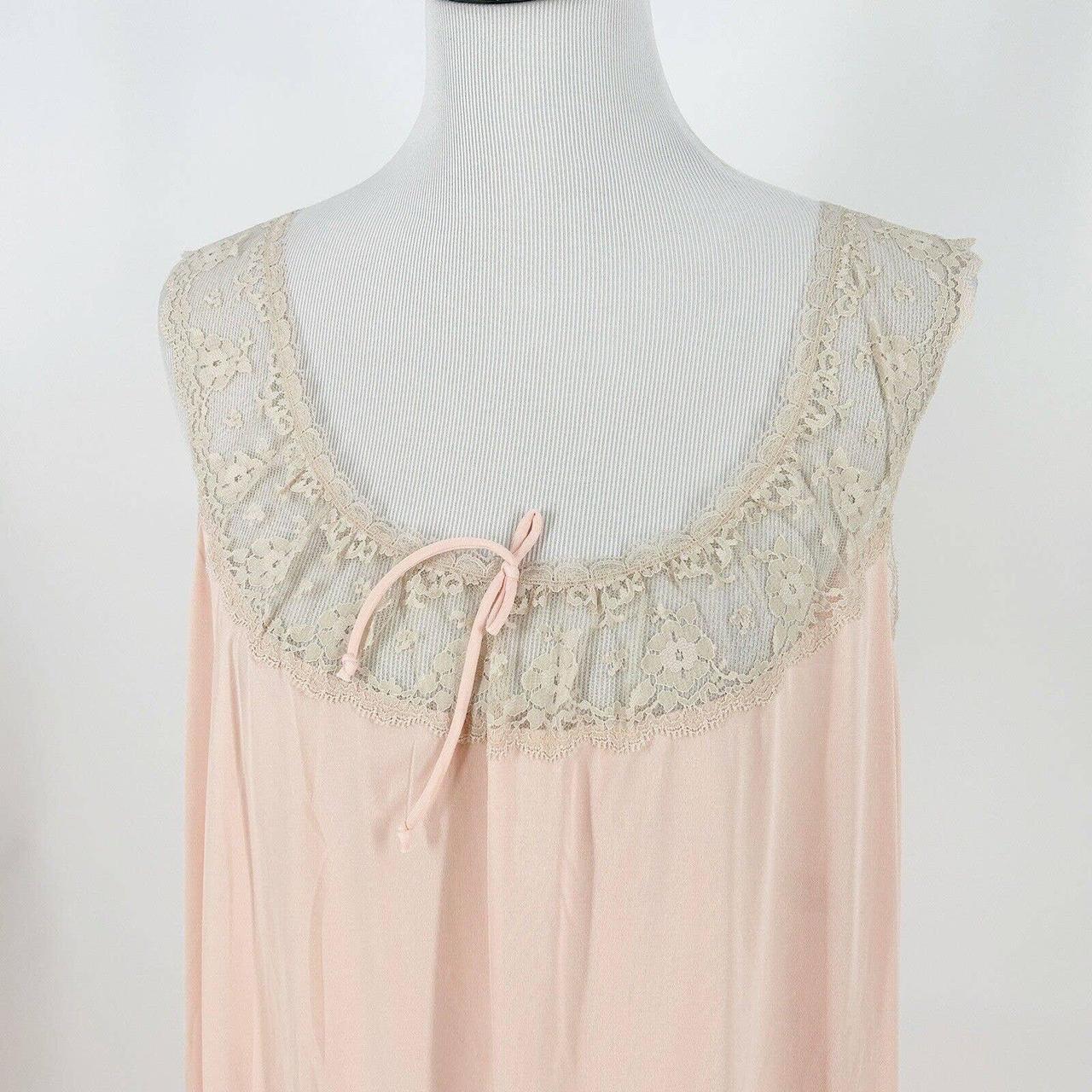 Vintage Barbizon Sleepwear Peach Pink Peignor Robe Depop