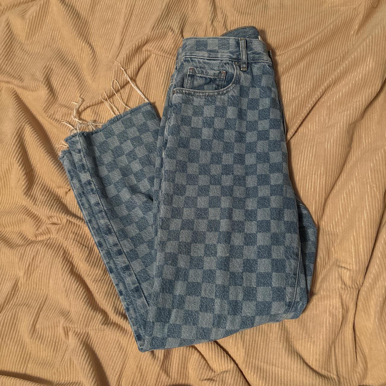 item listed by kenziewiggs