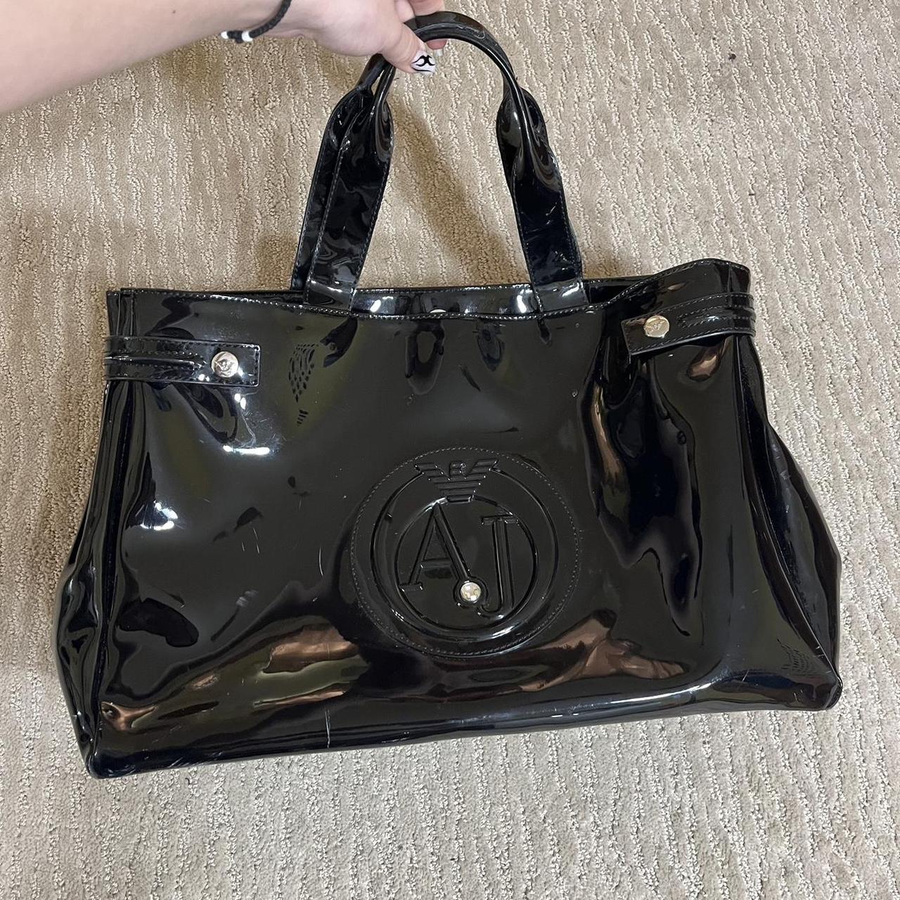 Armani jeans outlet patent tote bag