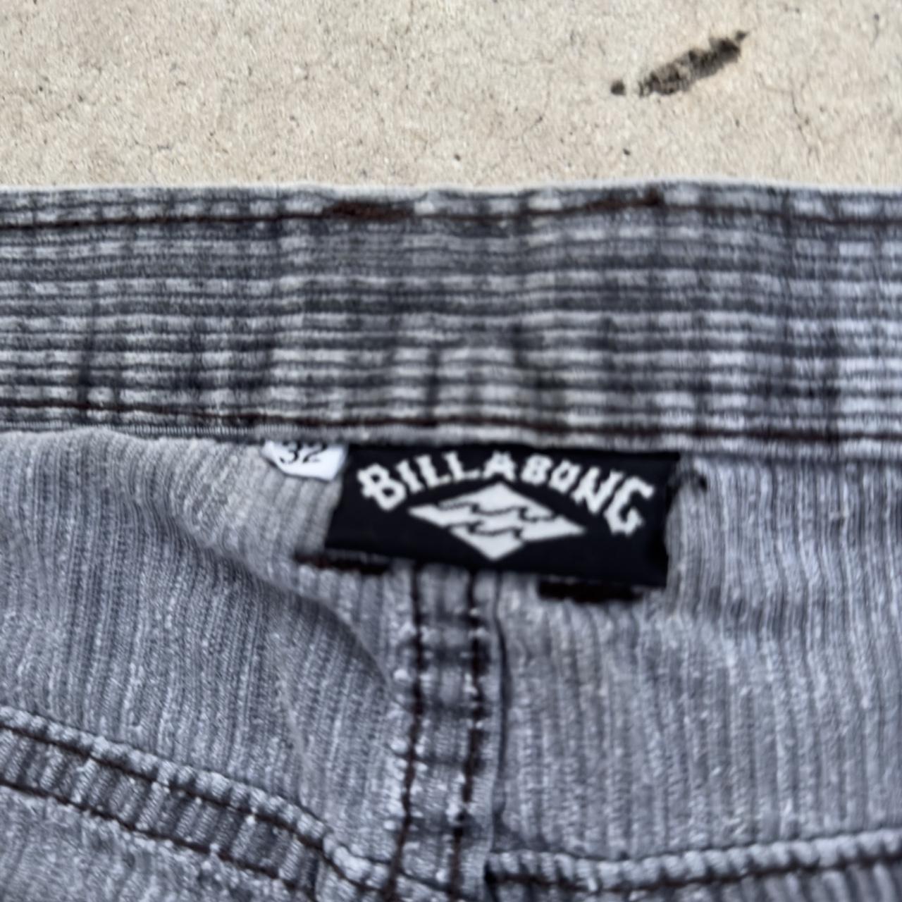 Billabong Men's Grey Shorts (4)