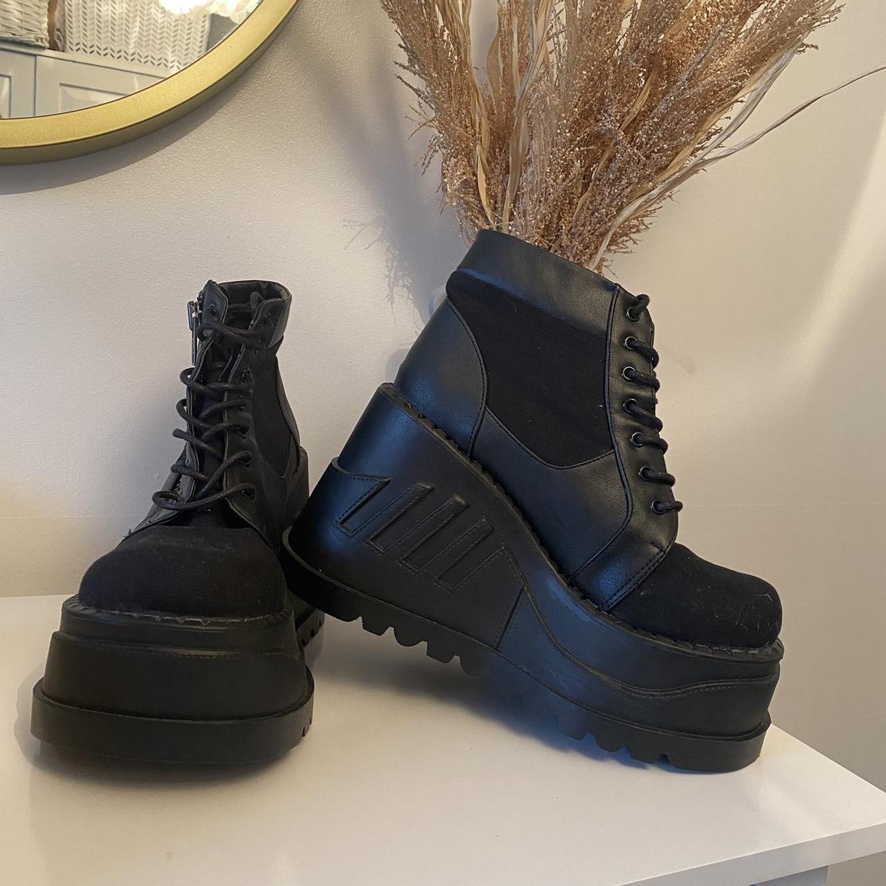 mens demonia platform boots