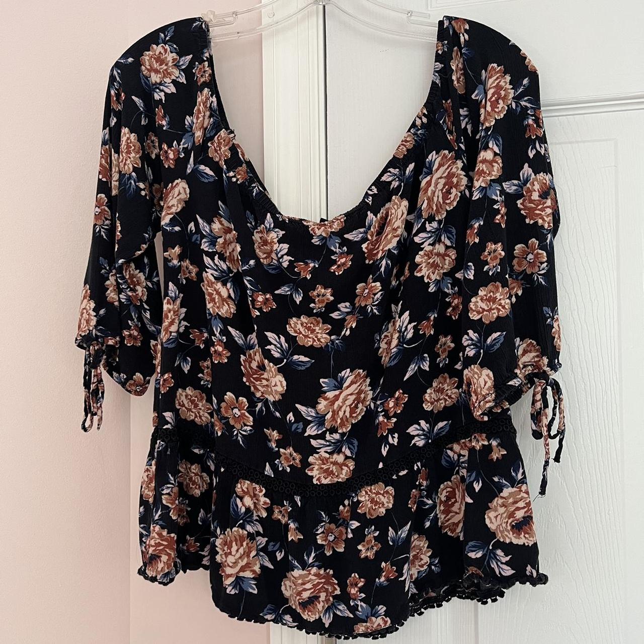 american eagle floral blouse