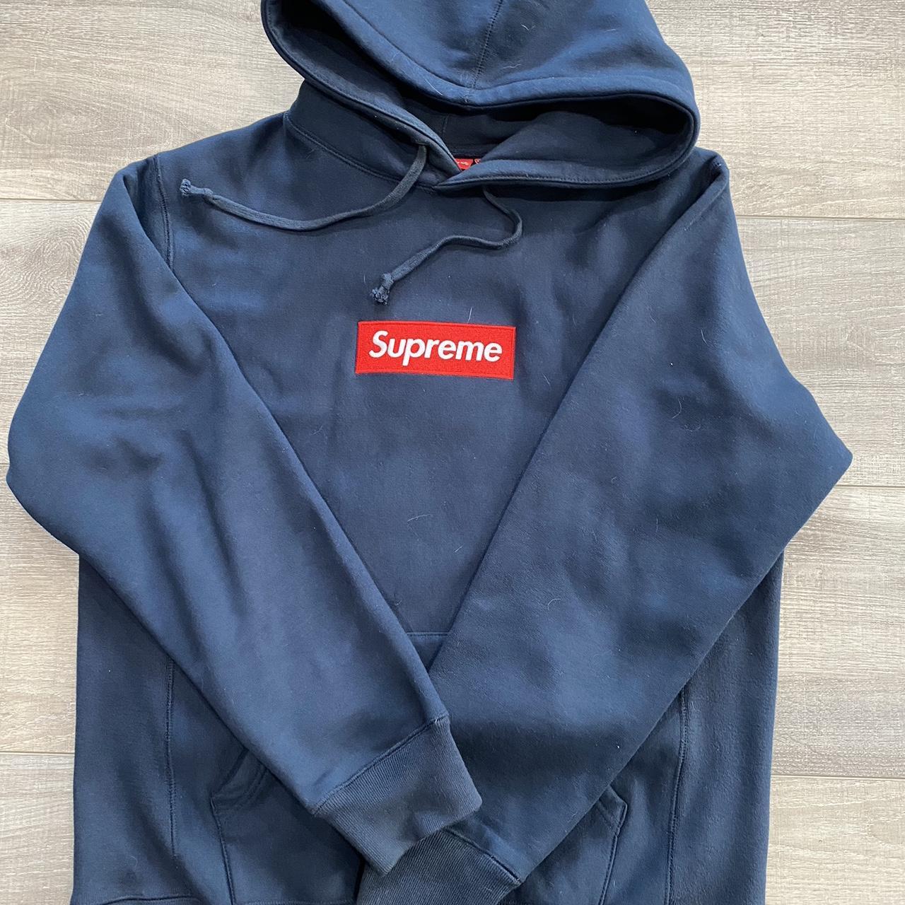 Supreme f/w12 box logo hoodie., Size:XLarge but fits...