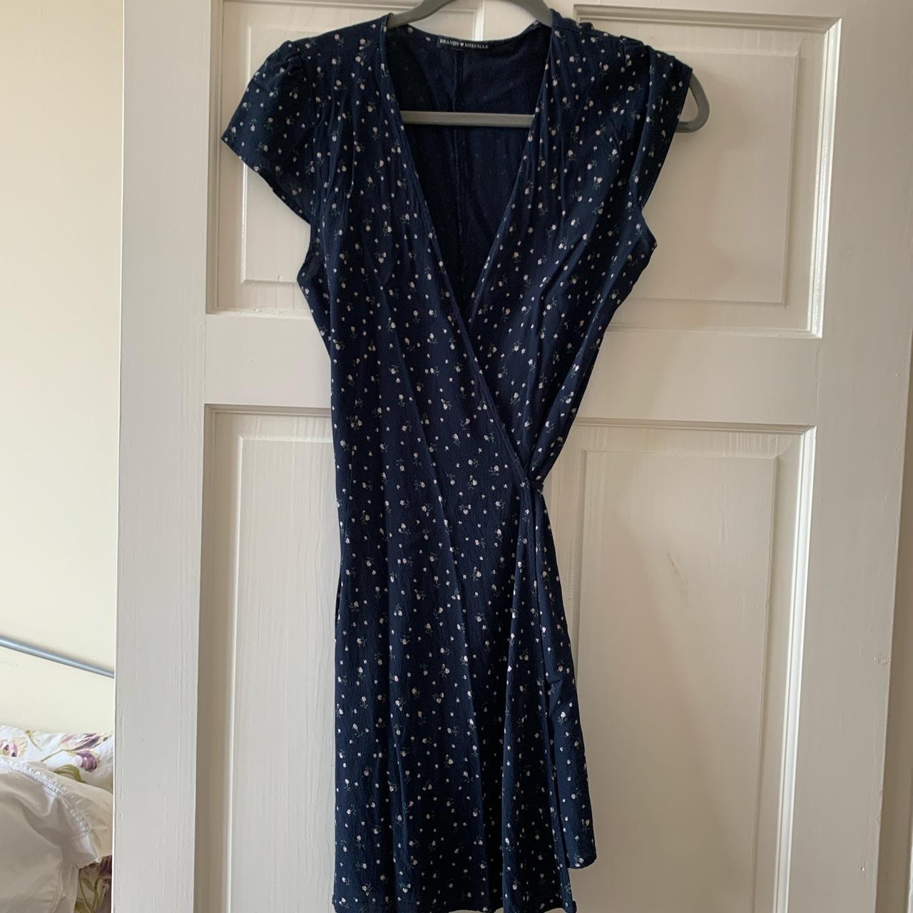 Brandy Melville Robbie dress. So cute and flattering... Depop