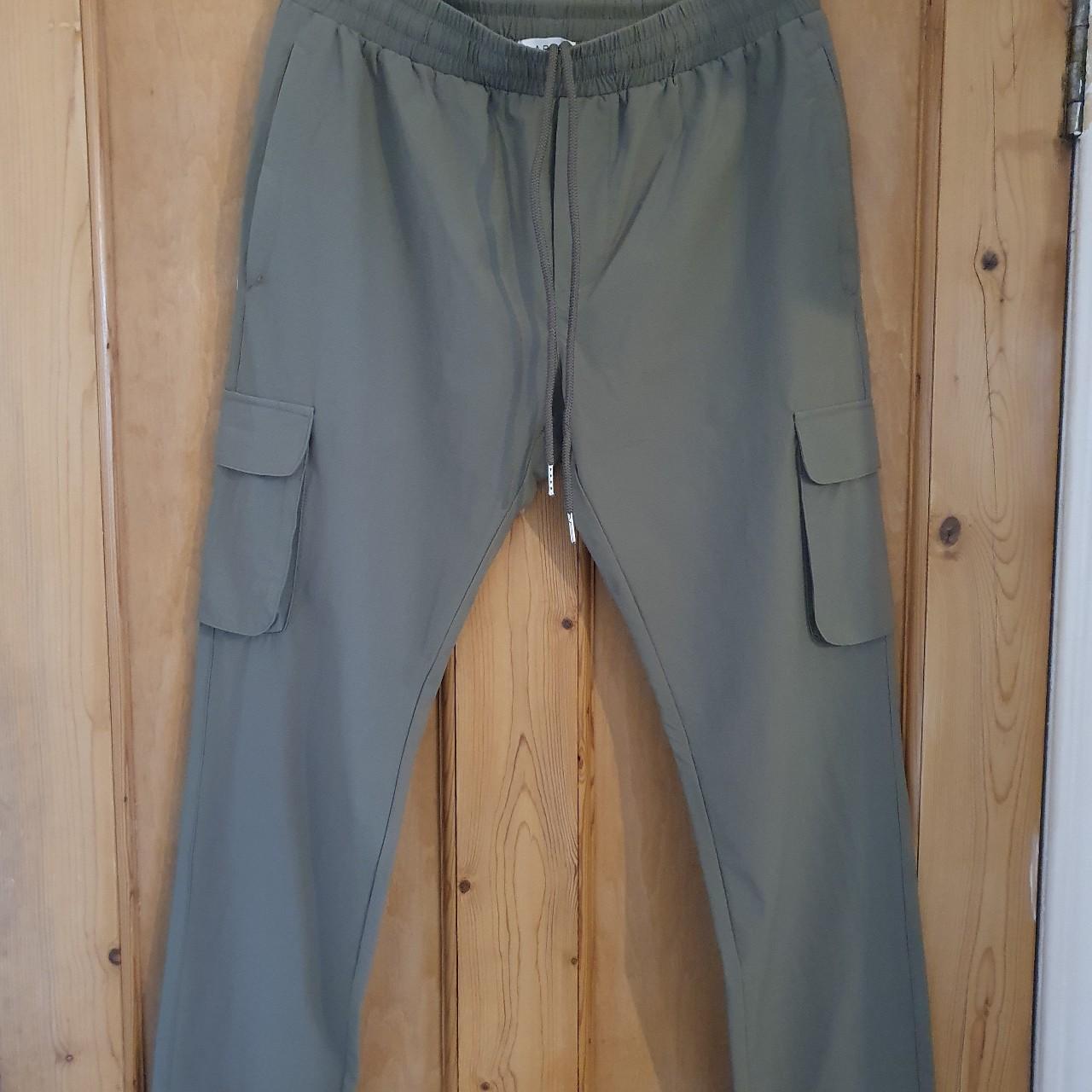 Arne Clo Cargo pants Size M Olive green Pocket... Depop