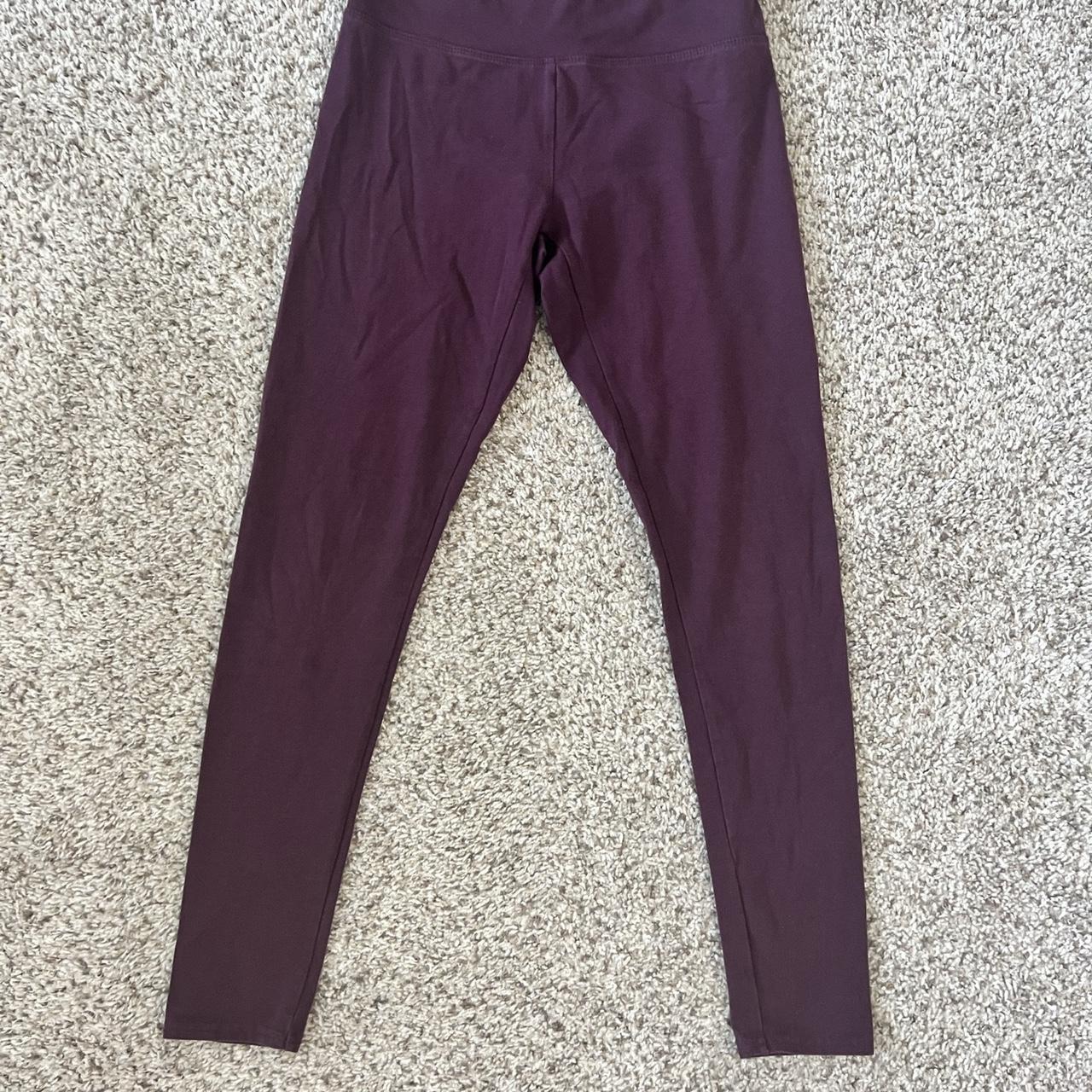 Aerie chill play move leggings in burgundy, size M. - Depop