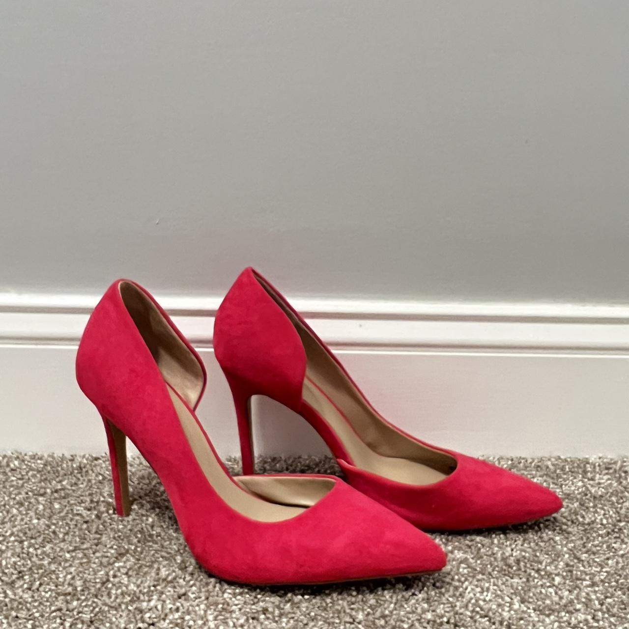 Hot pink hot sale velvet heels