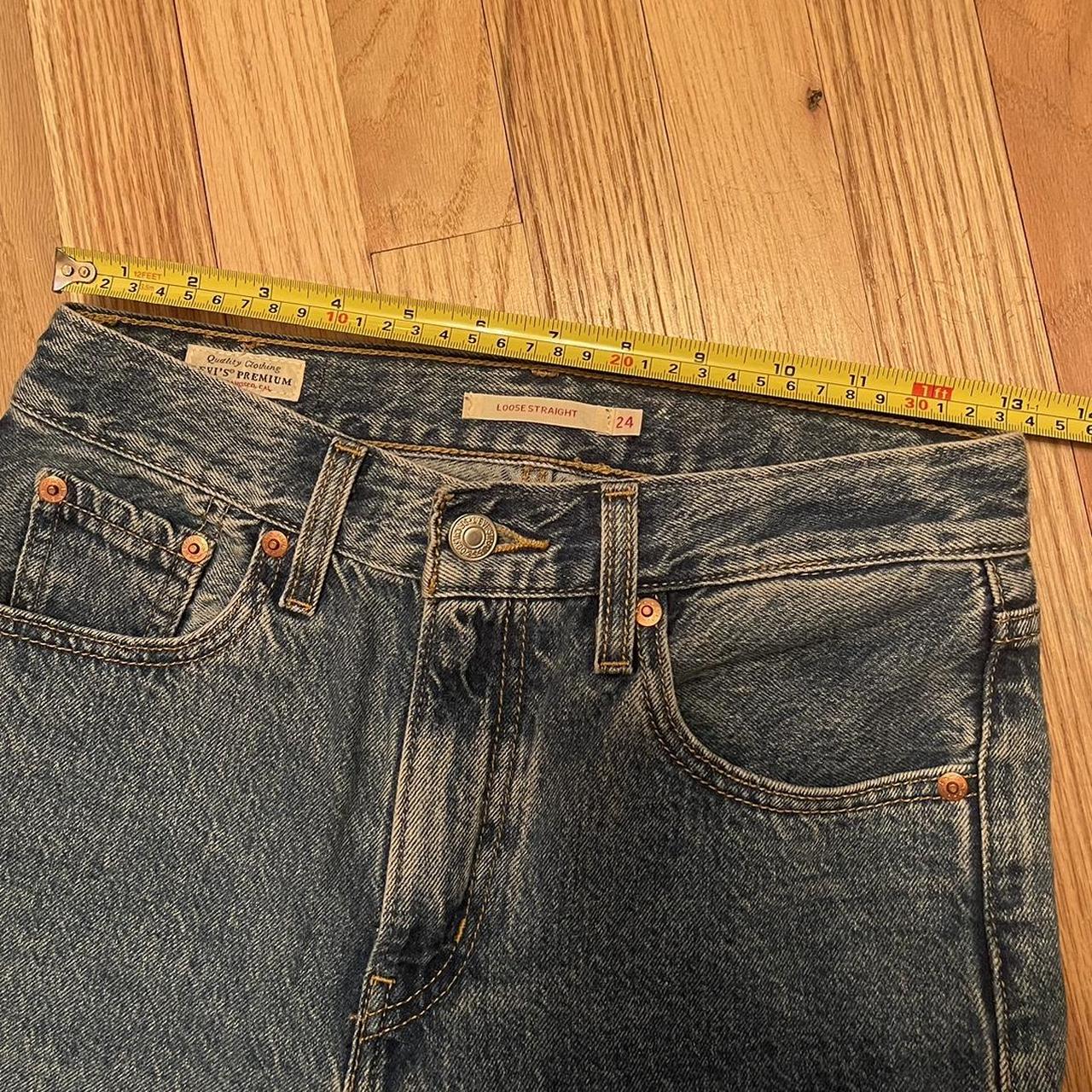 Levi’s loose straight jeans Size 24 true to size... - Depop