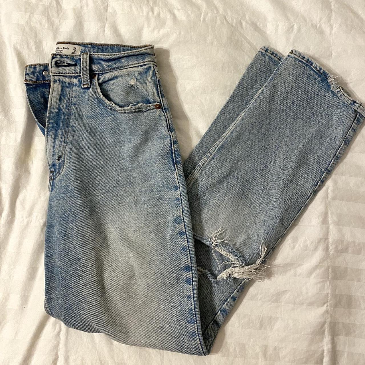 Abercrombie & Fitch Women's Trousers | Depop