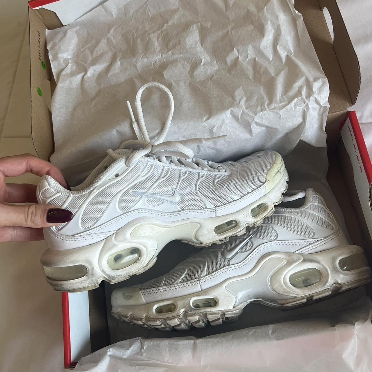 womens nike air max wide width