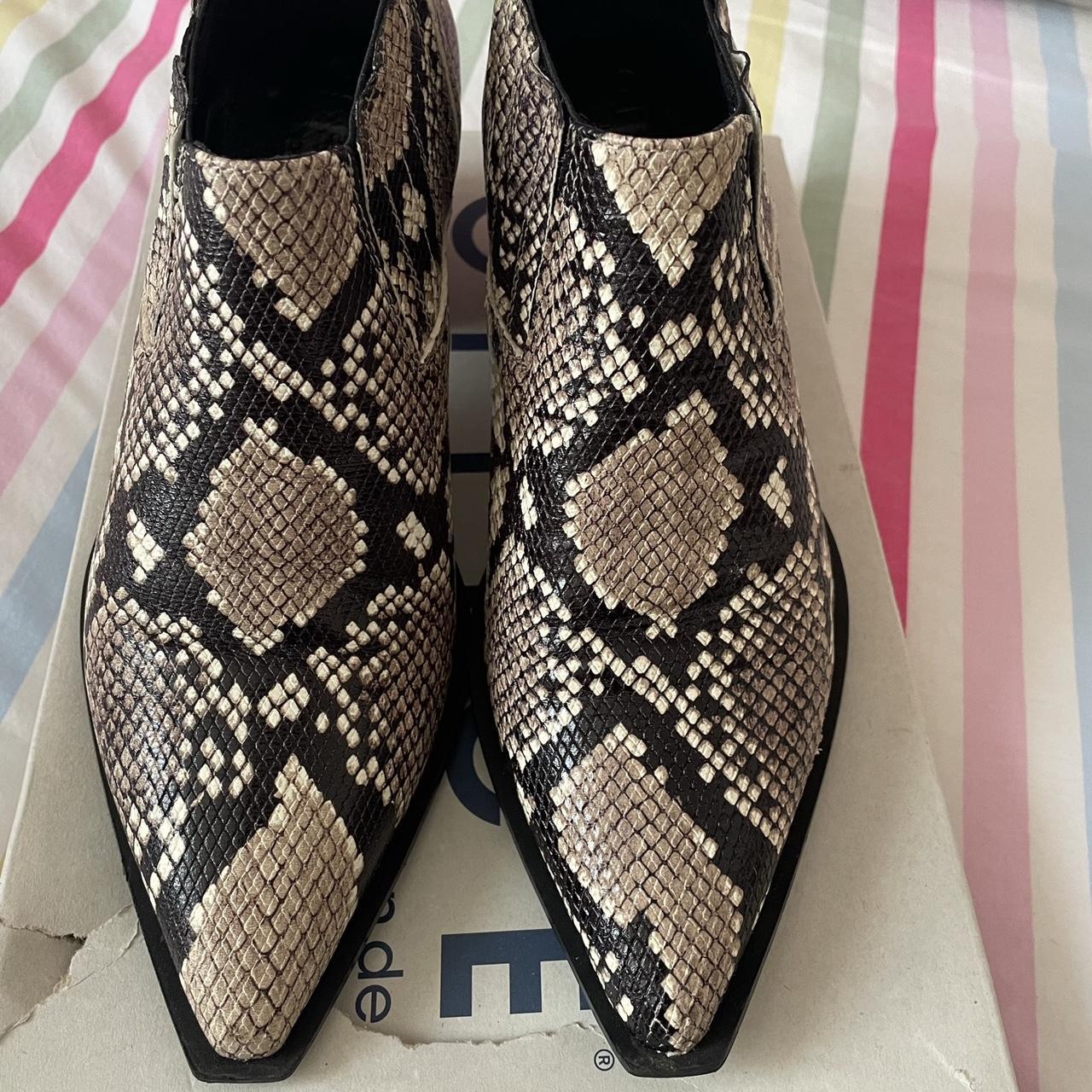 Western best sale snakeskin booties