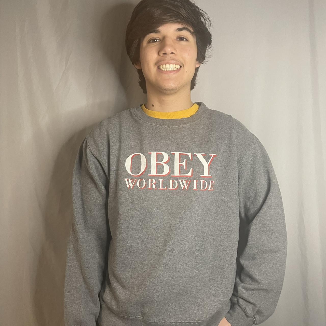 Obey store grey sweatshirt