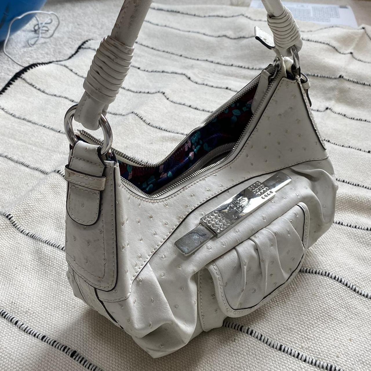 GUESS Handbags | Mercari