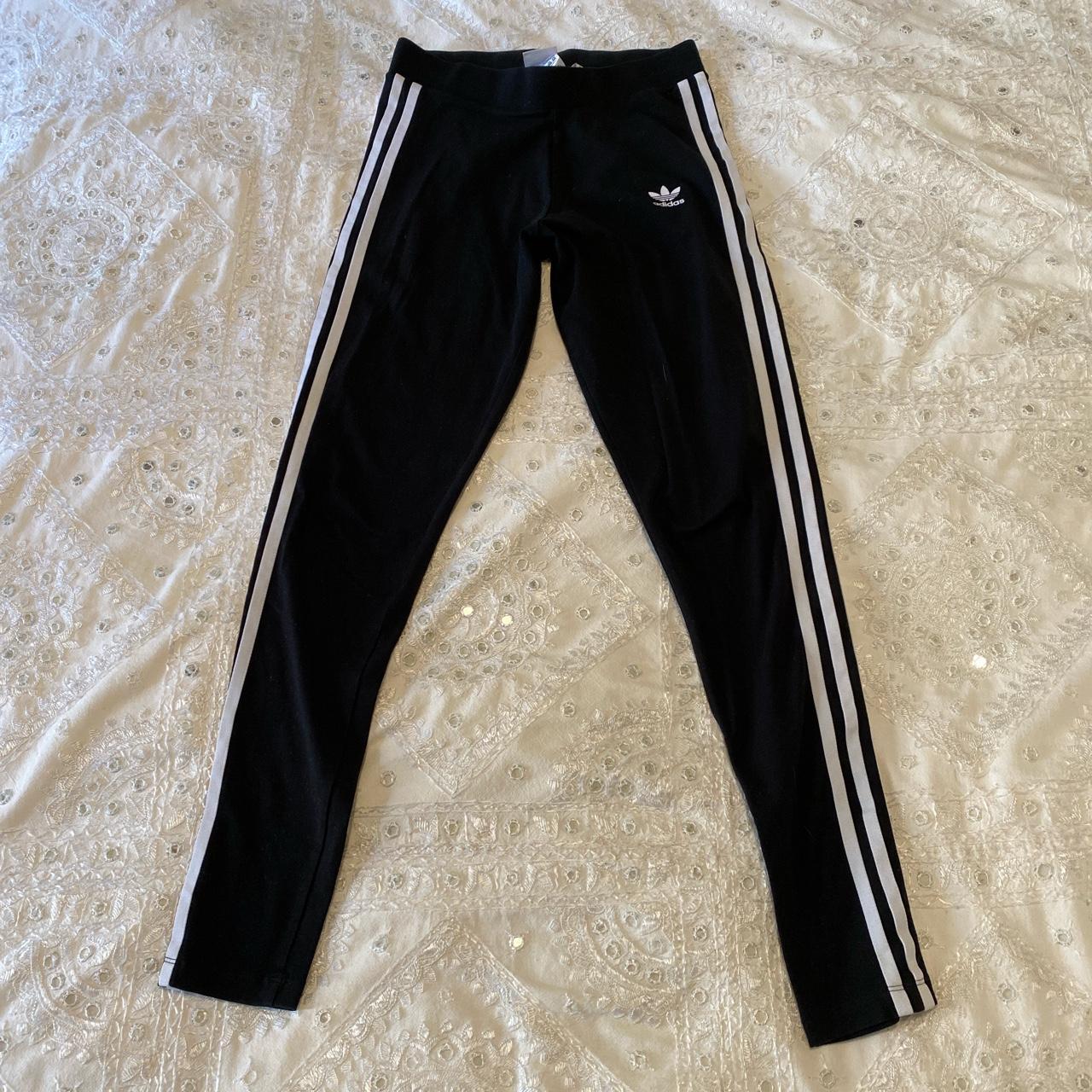 Adidas Women's Black and White Leggings | Depop