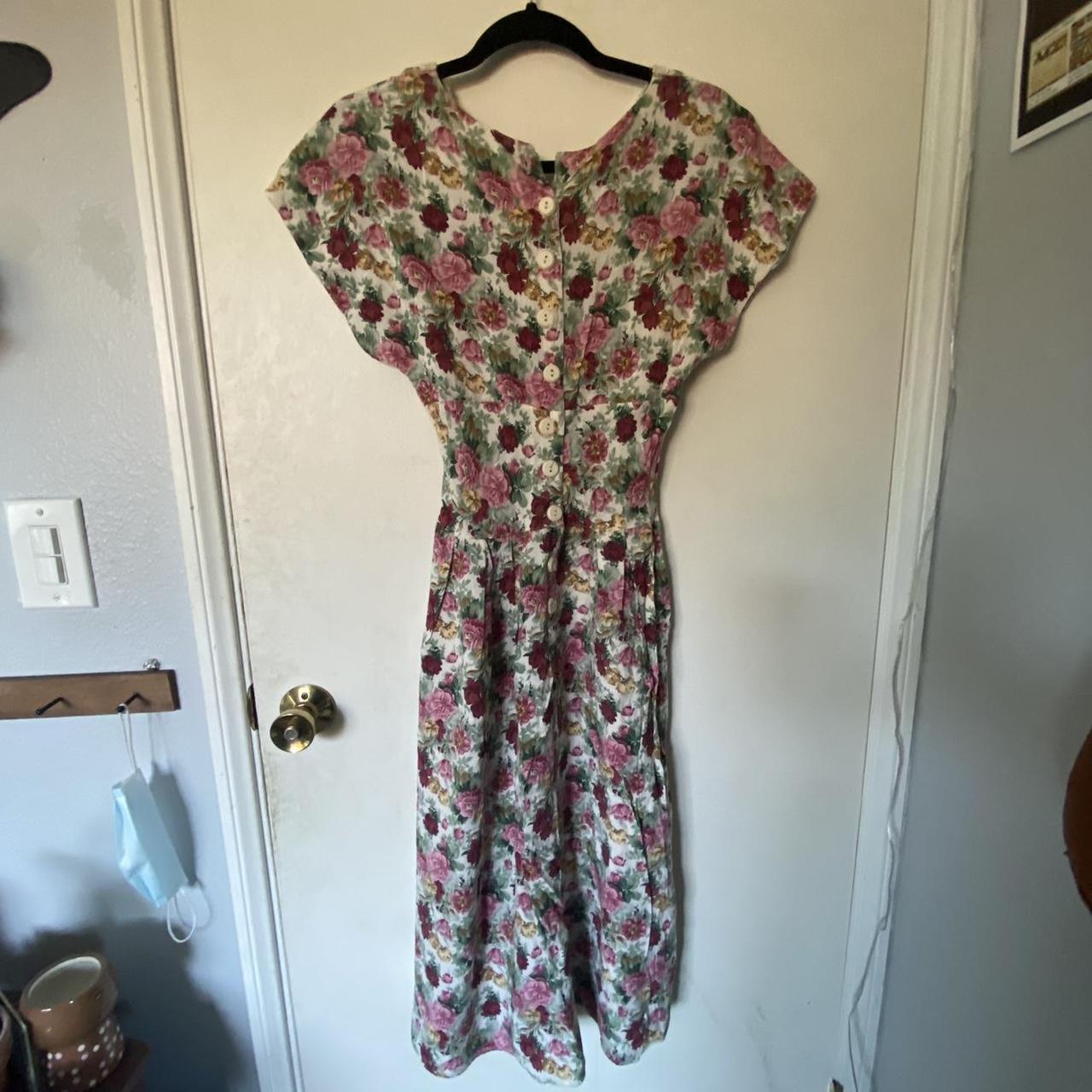 All That Jazz Women's Burgundy and Green Dress (2)