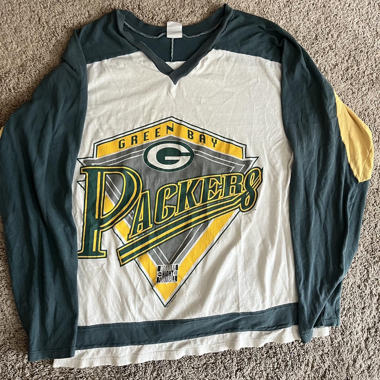 Green Bay Packers Long Sleeve T-Shirt • Size: - Depop