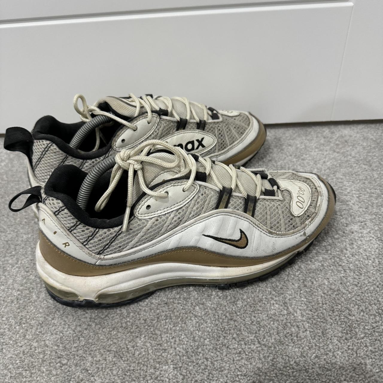 Nike air max on sale 98 gold and silver