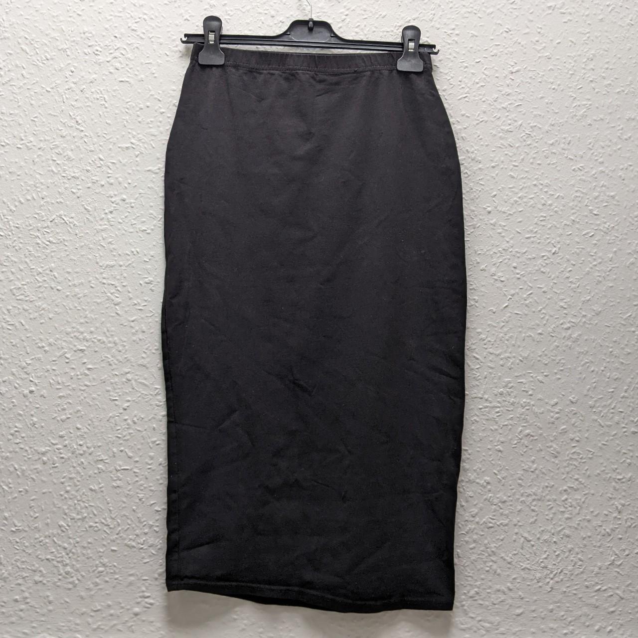 Stretchy bodycon black midi skirt from Primark