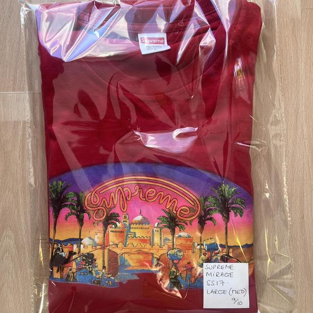 Supreme know your rights tee Warped pic of Kevin | Depop