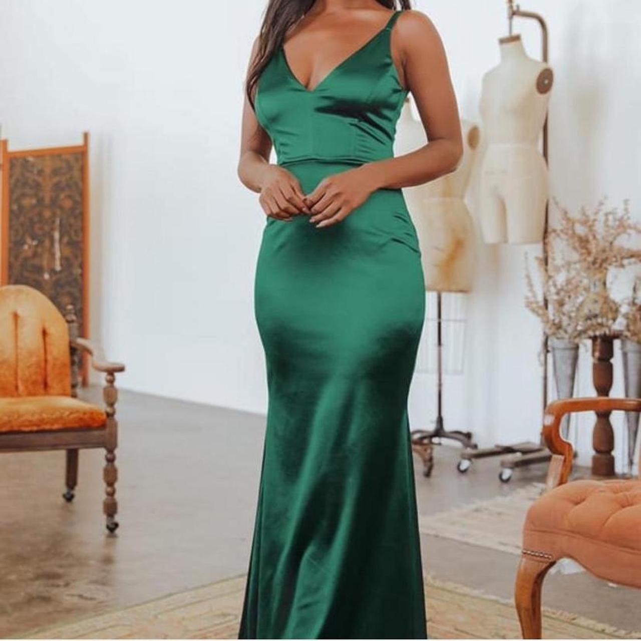 Lulus Emerald green satin dress, only worn once Depop