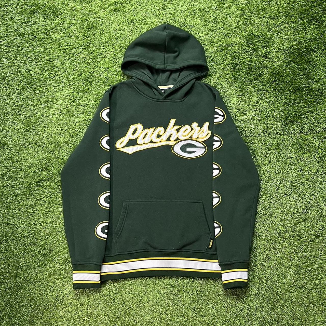 Green Bay Packers Sweatshirt! Condition: Refer to - Depop