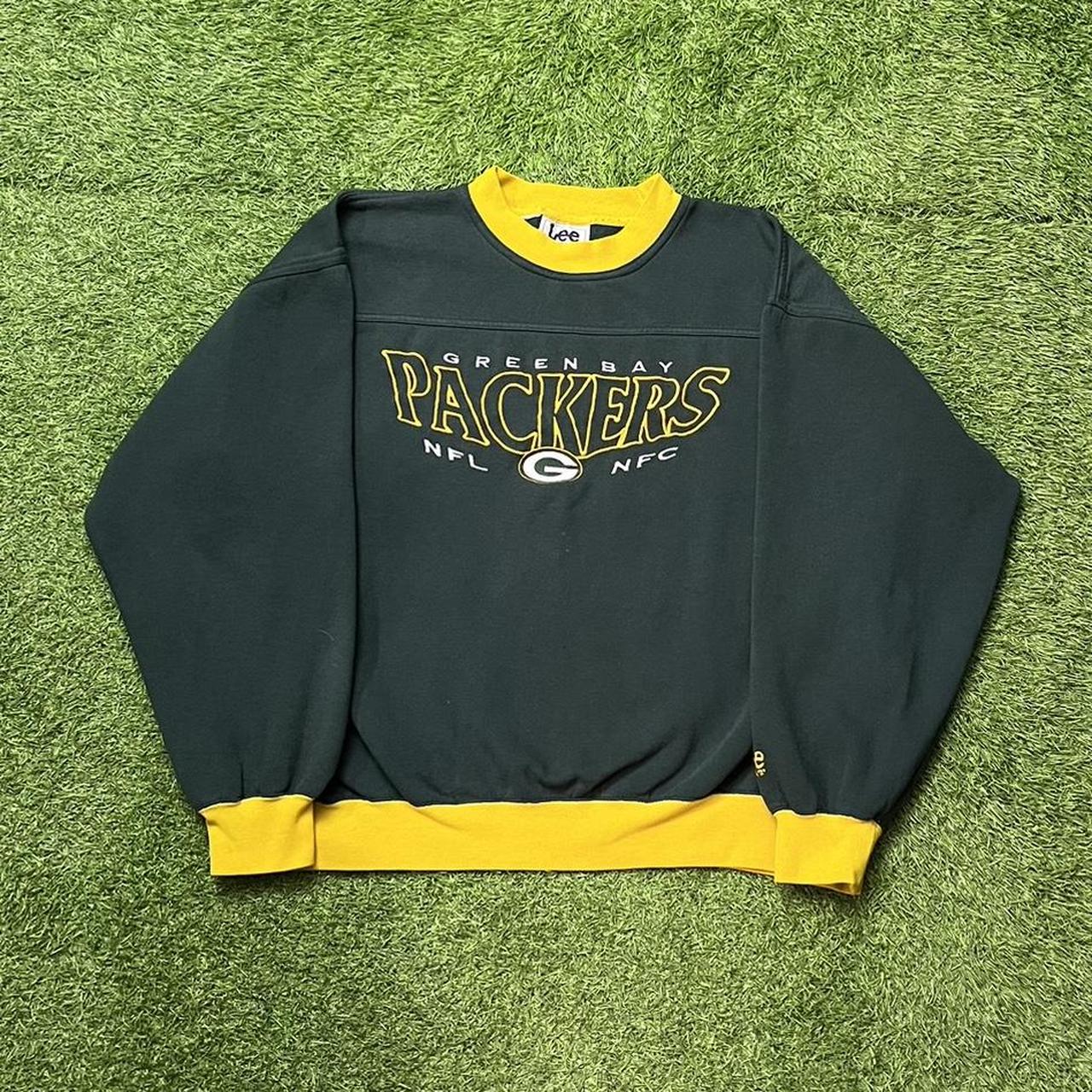 Green Bay Packers Sweatshirt! Condition: Refer to - Depop