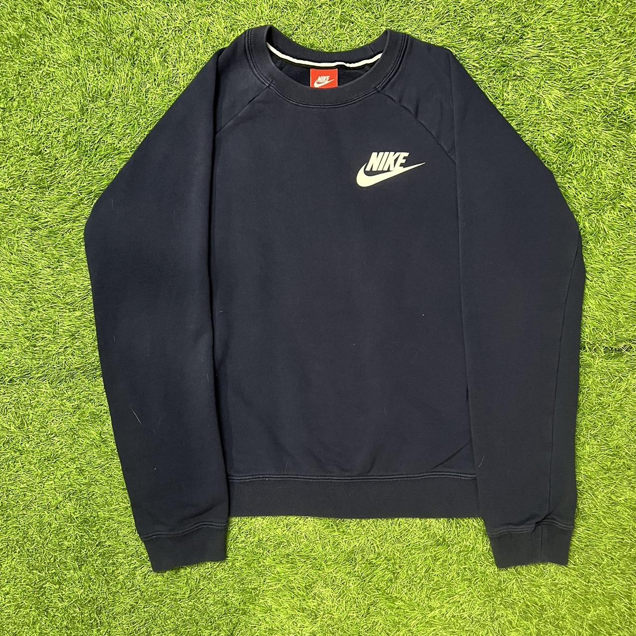 Nike crewneck depop hot sale