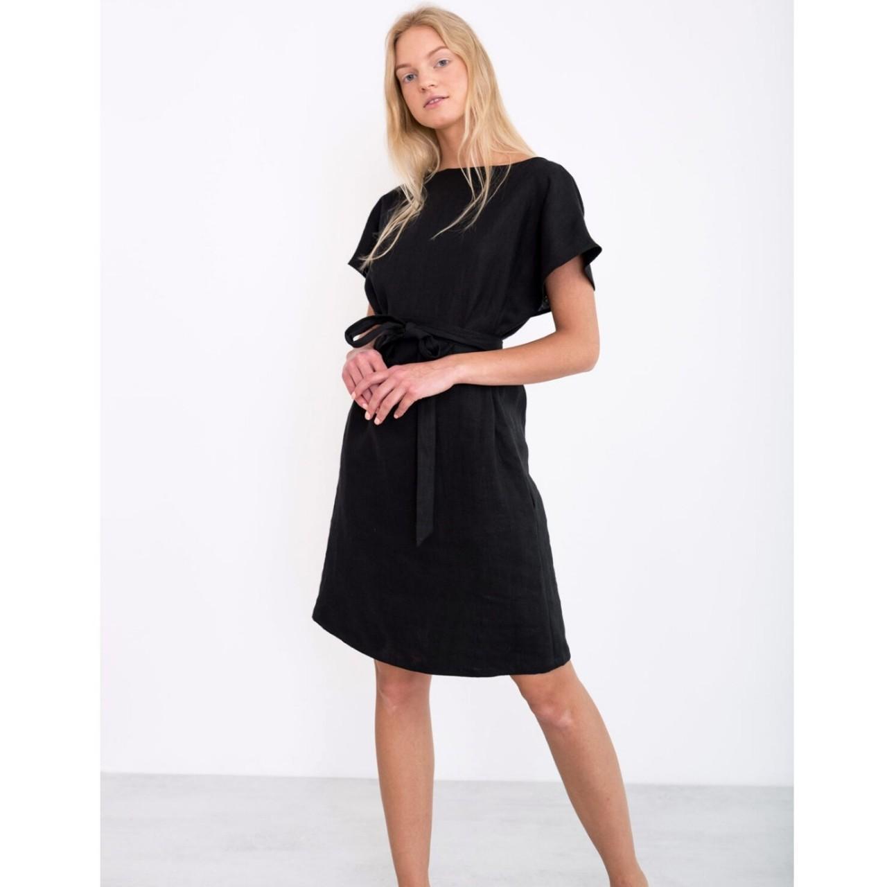 Black linen dress with pockets best sale