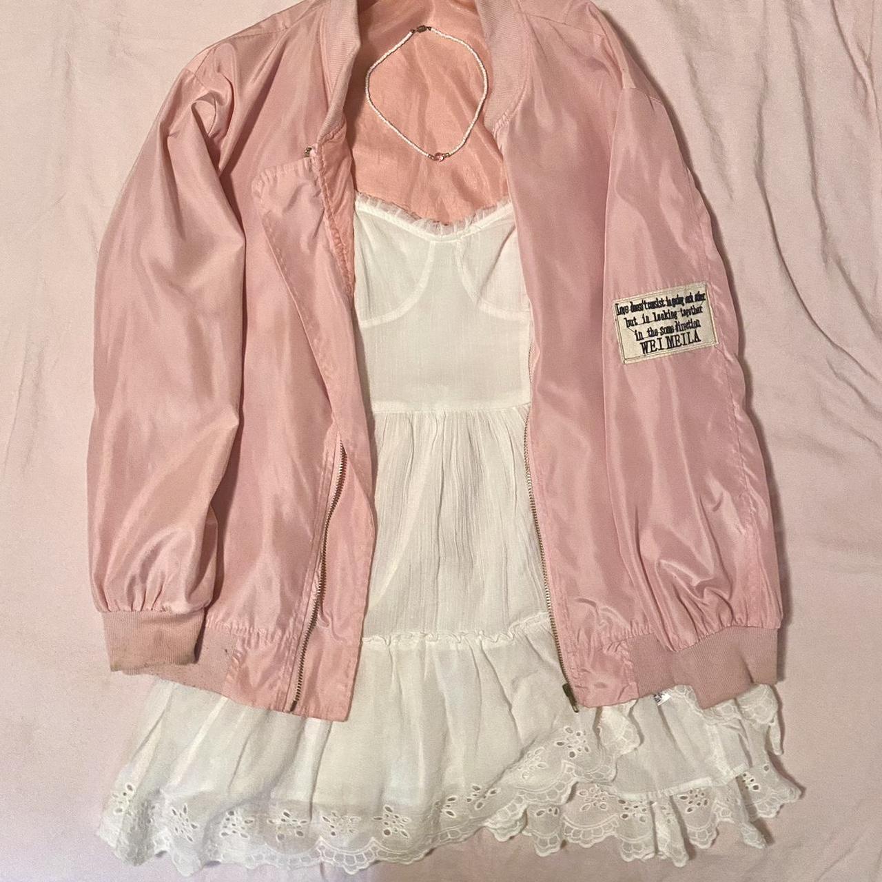 Cute pastel pink bomber jacket 🌸 Preloved!! Please... Depop