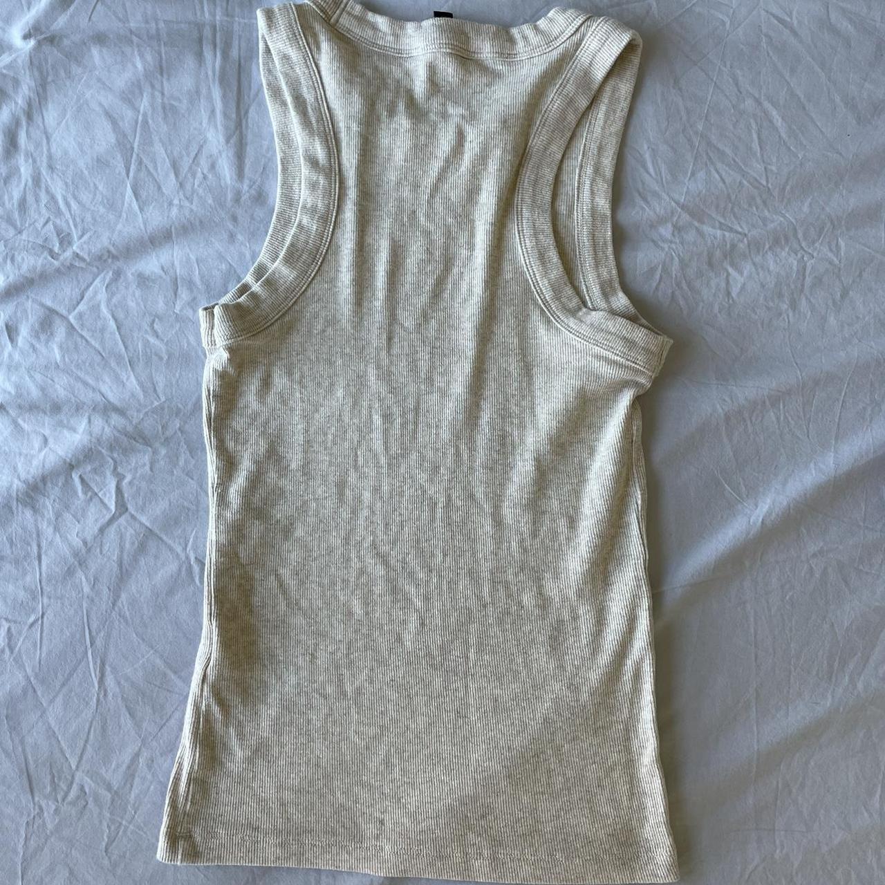 Banana Republic Women's Cream Vest | Depop