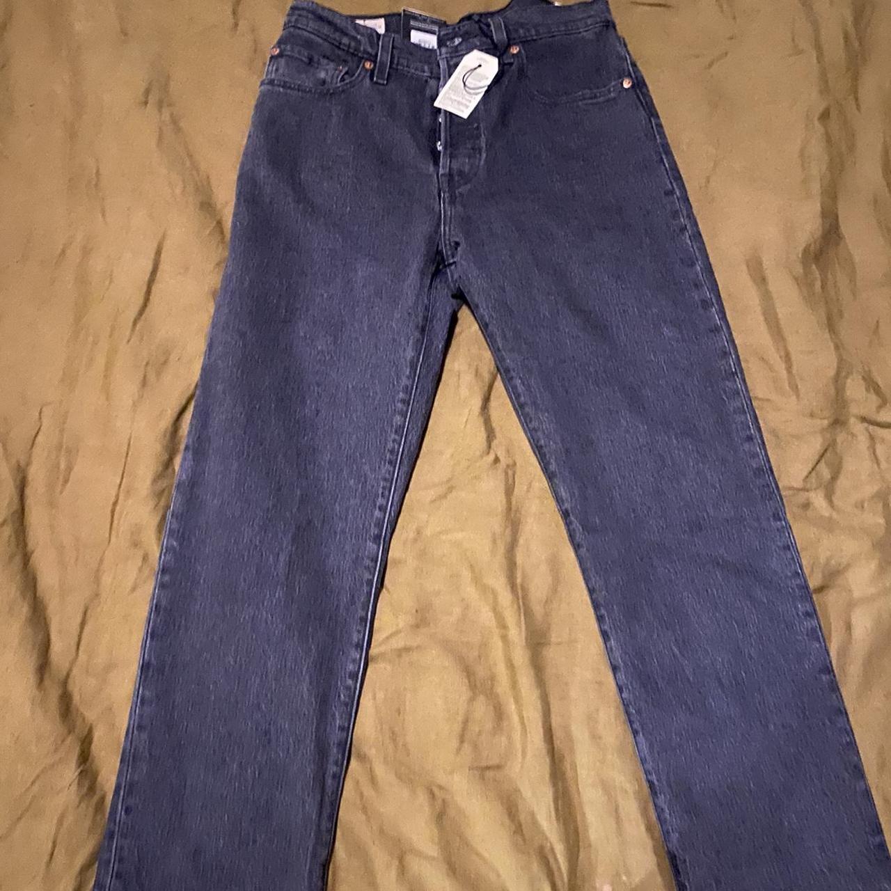 501® Levi's® Crop Jeans - Grey