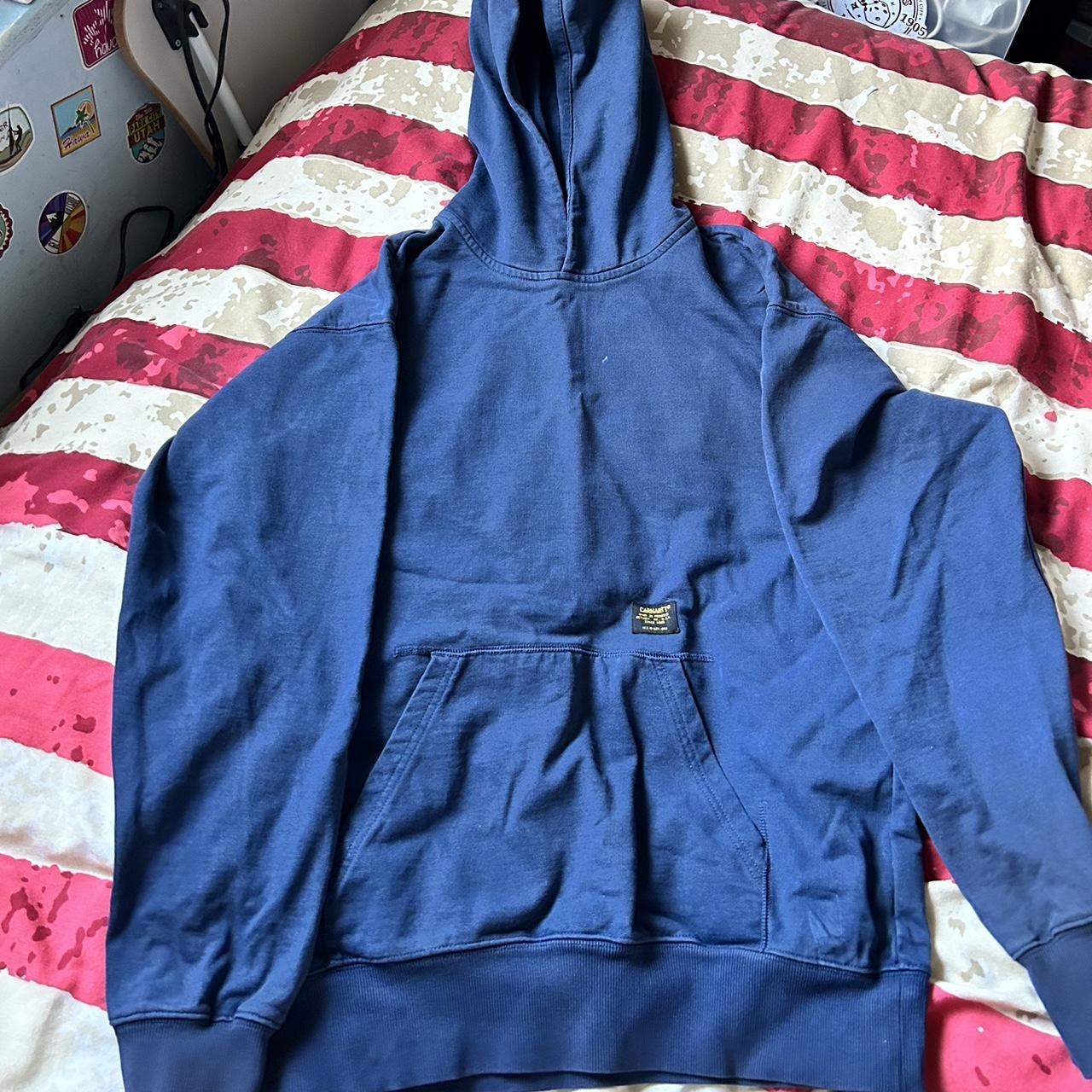 Carhartt Men's Hoodie Depop