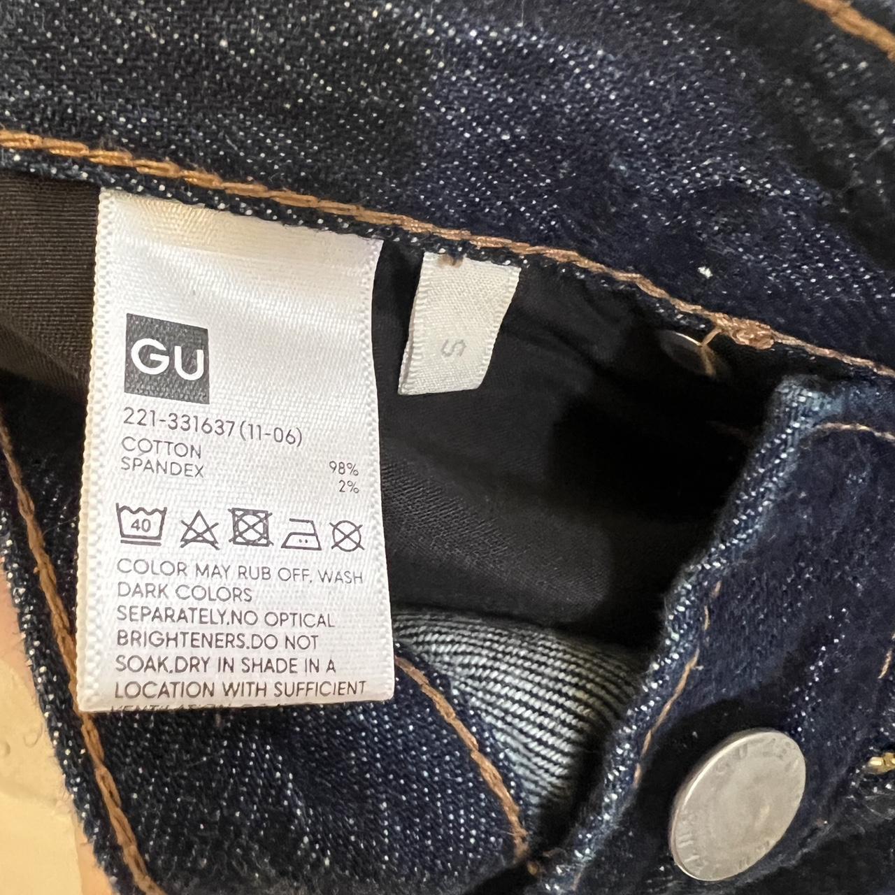. dark wash high waisted jeans from GU (uniqlo’s... - Depop