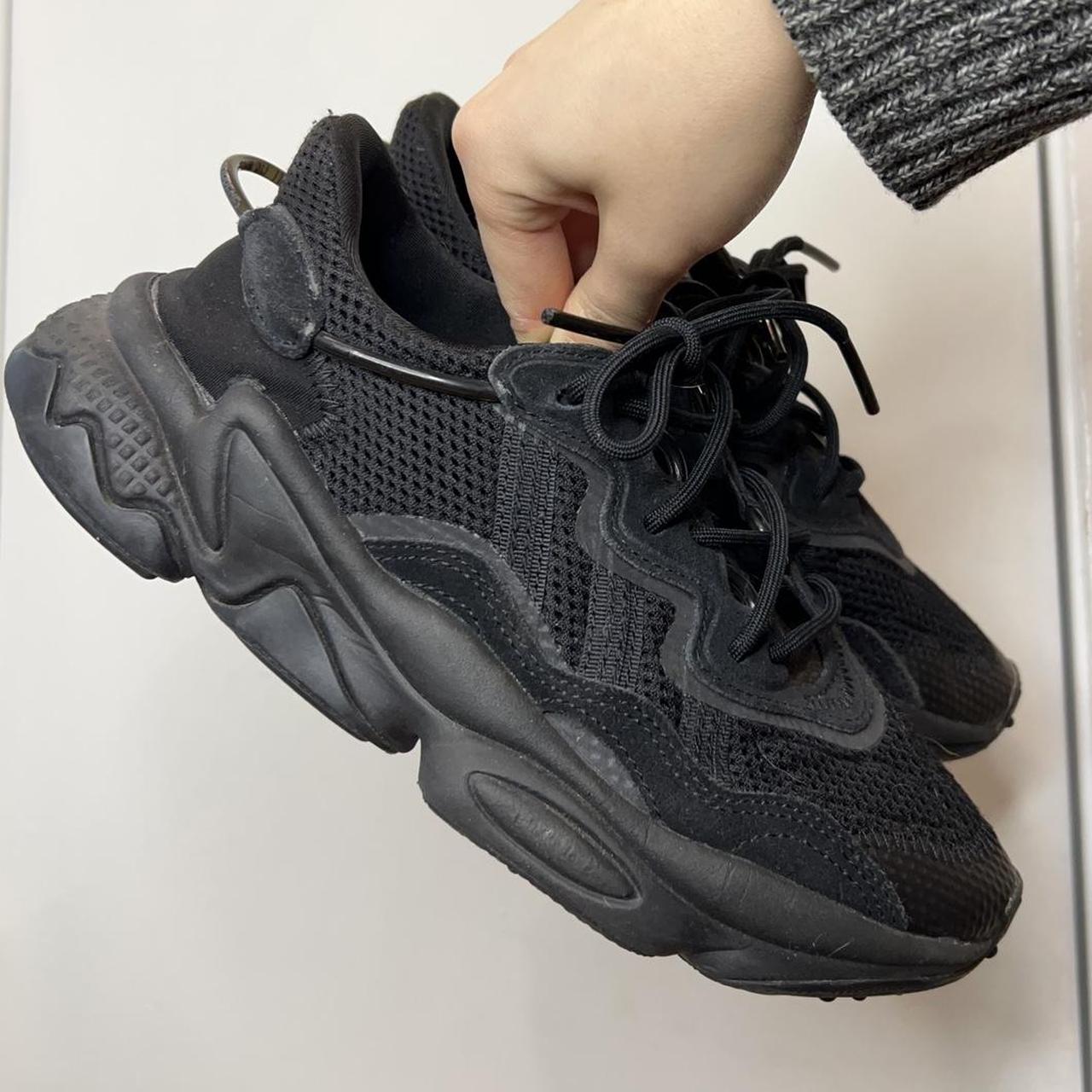 black Adidas Ozweego sneakers super comfortable