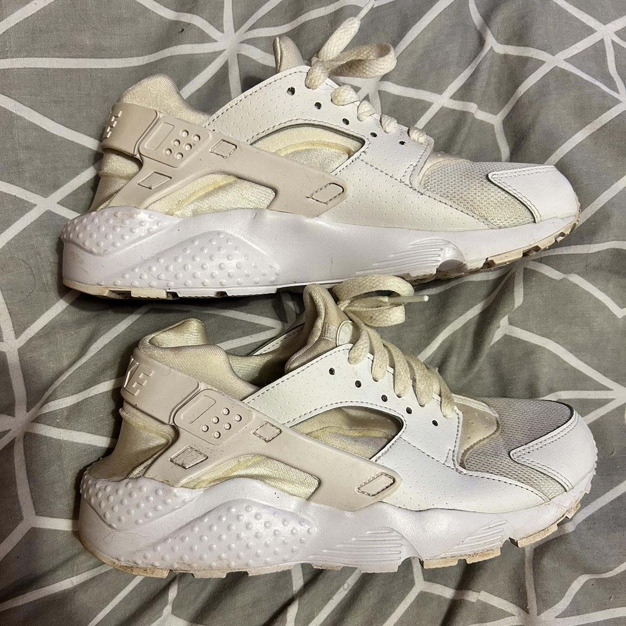 Nike Air Huarache trainers size 6.5Y Good condition