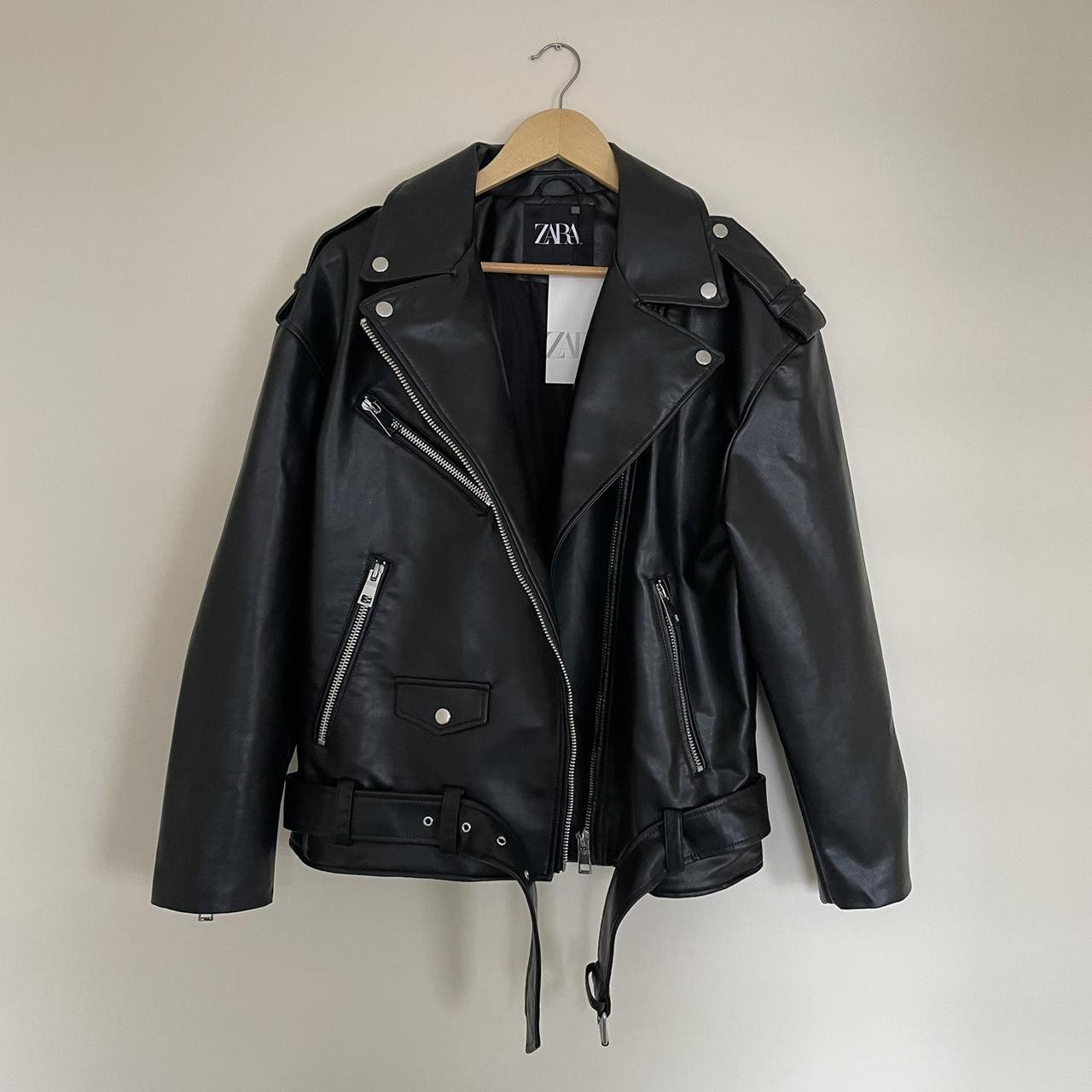 Zara Women's Black Jacket | Depop