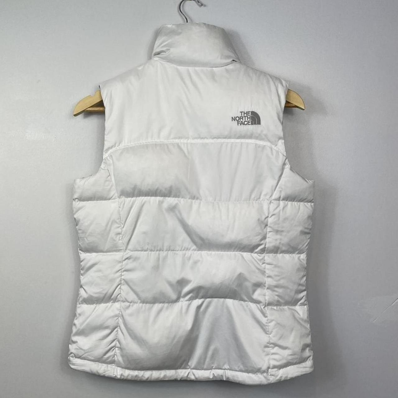 White north store face gilet