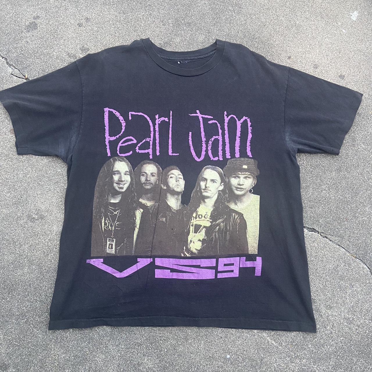 Vintage Pearl Jam Vs Tour Shirt Measurements 22 x - Depop