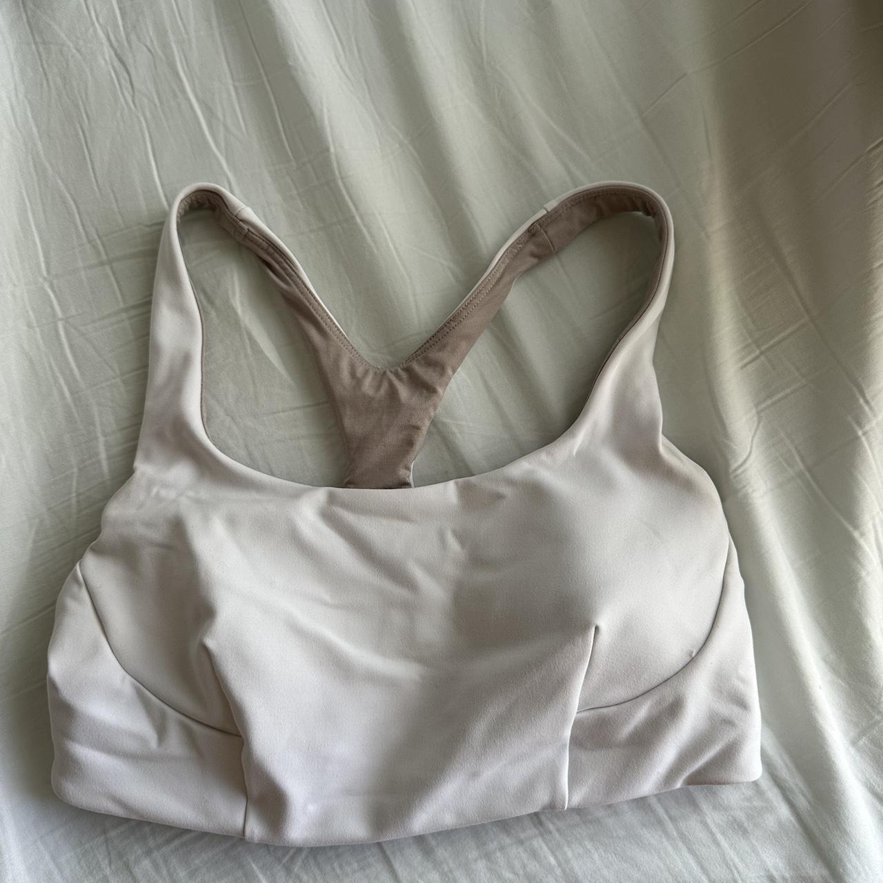 lululemon sports bra size 8! Depop