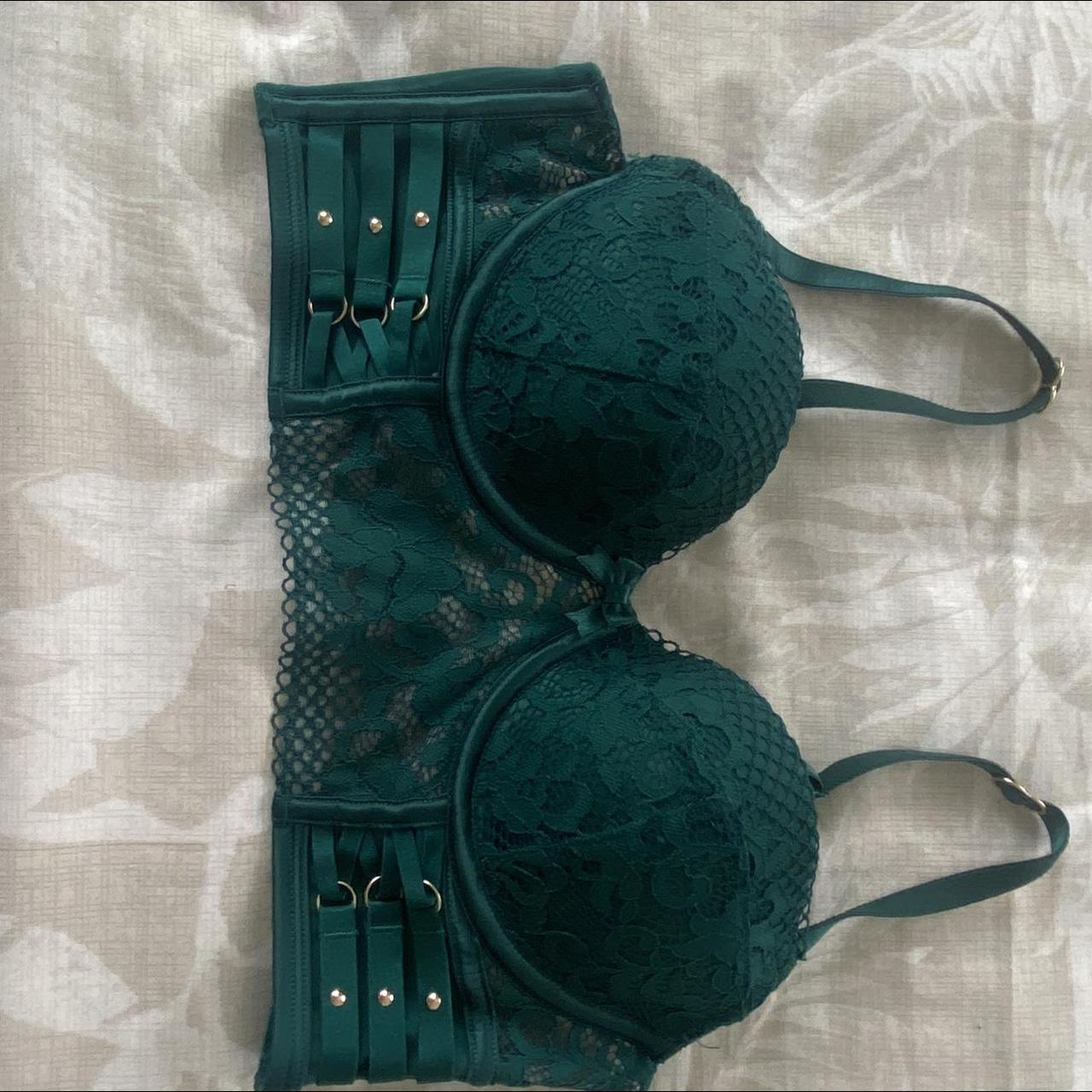 Women's Green Bra | Depop