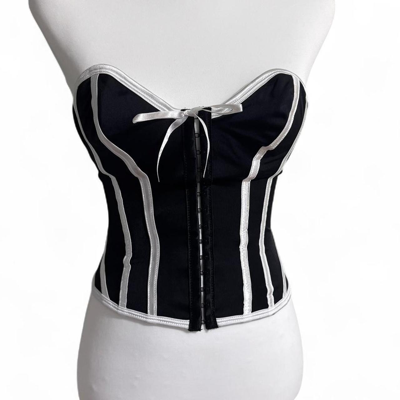 item listed by laceandlemons