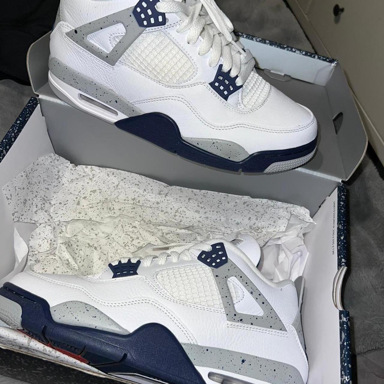 Jordan 4 midnight navy Size 8 Worn to for about an... - Depop