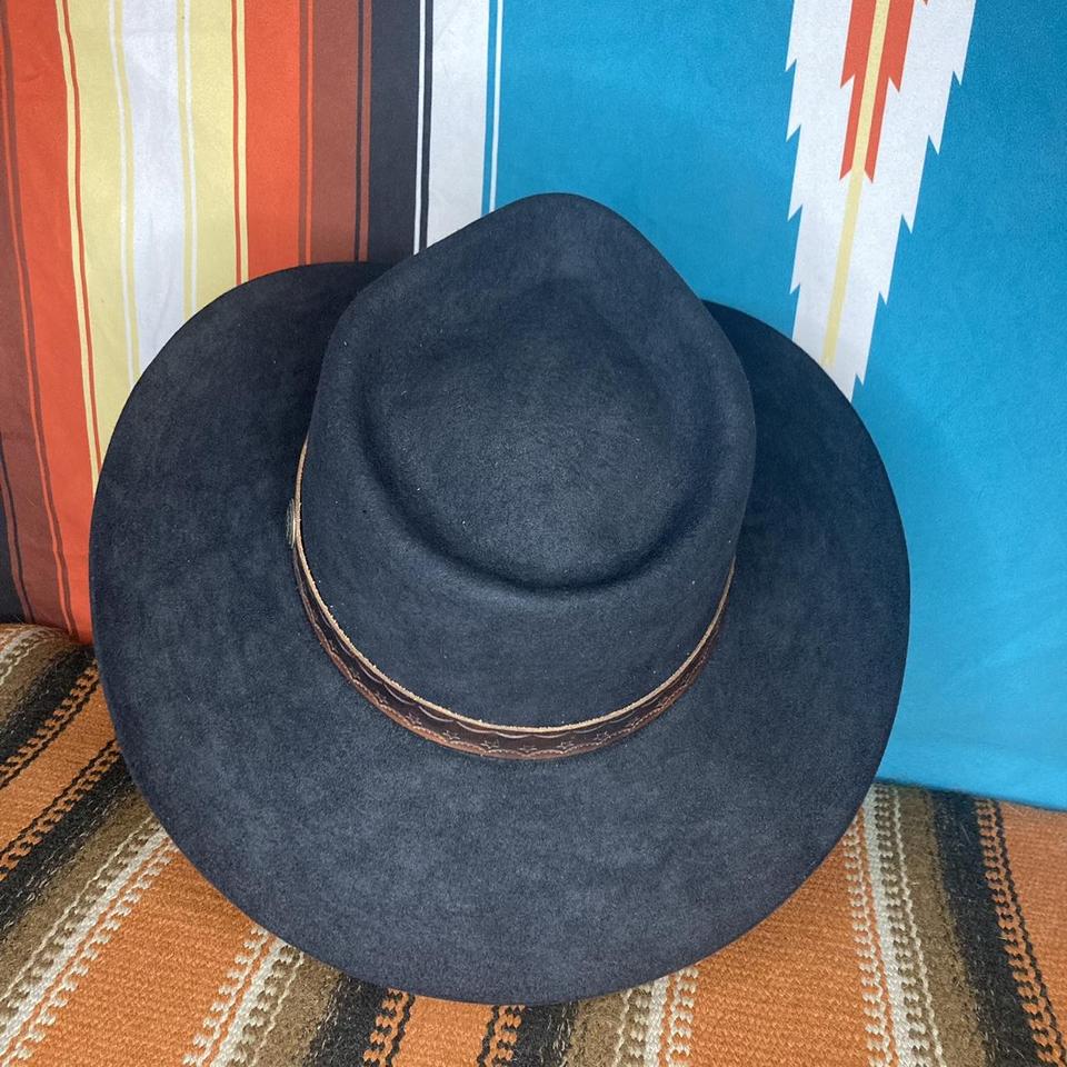 Tommy Bahama Relax Strap Back Hat Faded and worn - Depop