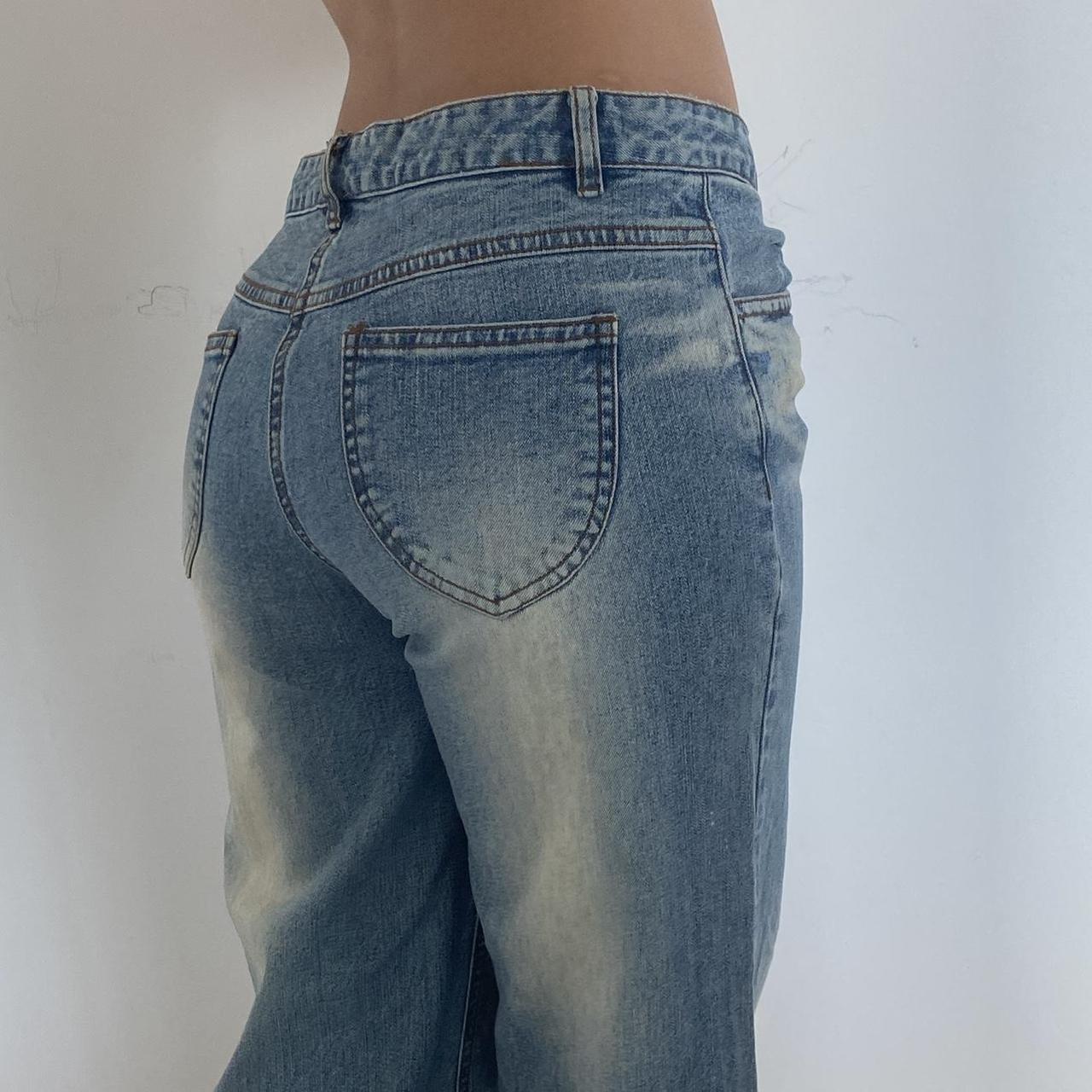 Low waisted flared straight leg jeans Gorgeous... - Depop