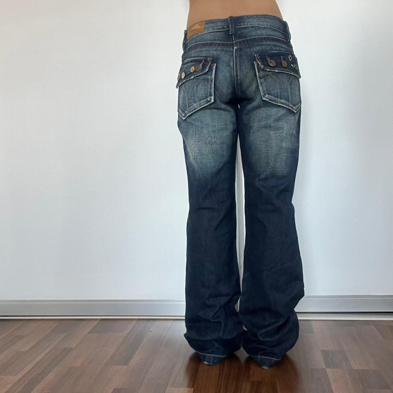 item listed by rosarinas
